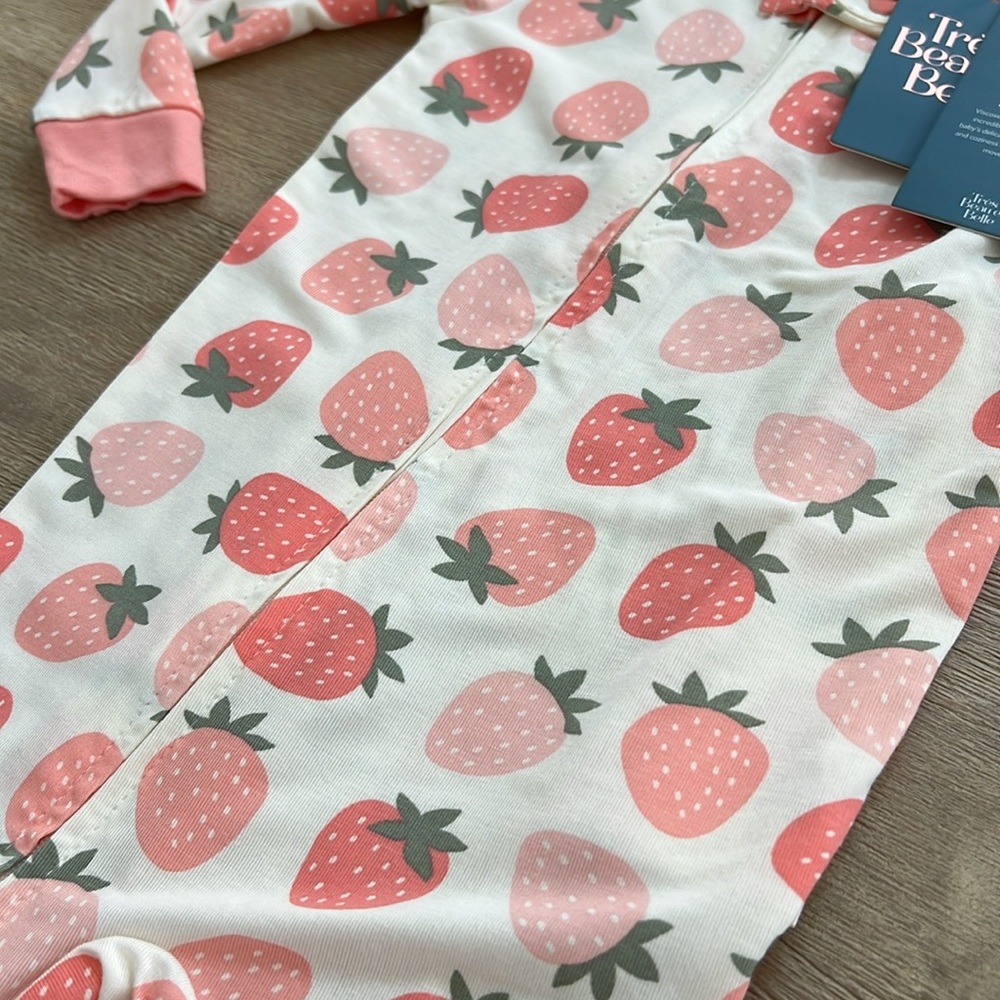 Tres Beau et Belle Bamboo Romper Strawberries 24 months - Picture 4 of 6